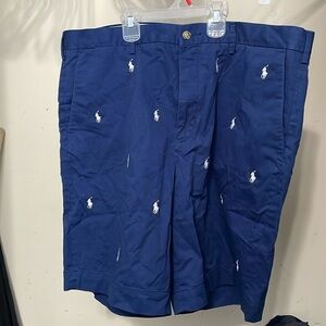 Men’s polo shorts